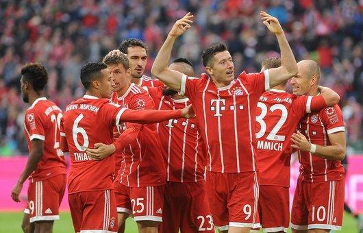 管理層必須 管理層必須