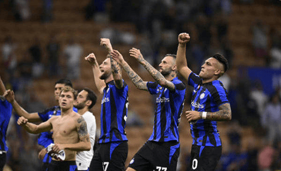 德甲联赛中 德甲联赛中