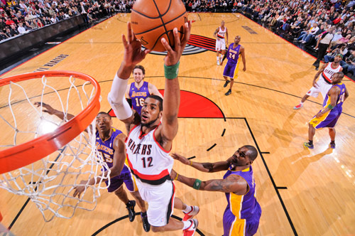 尤其是在拉 尤其是在拉