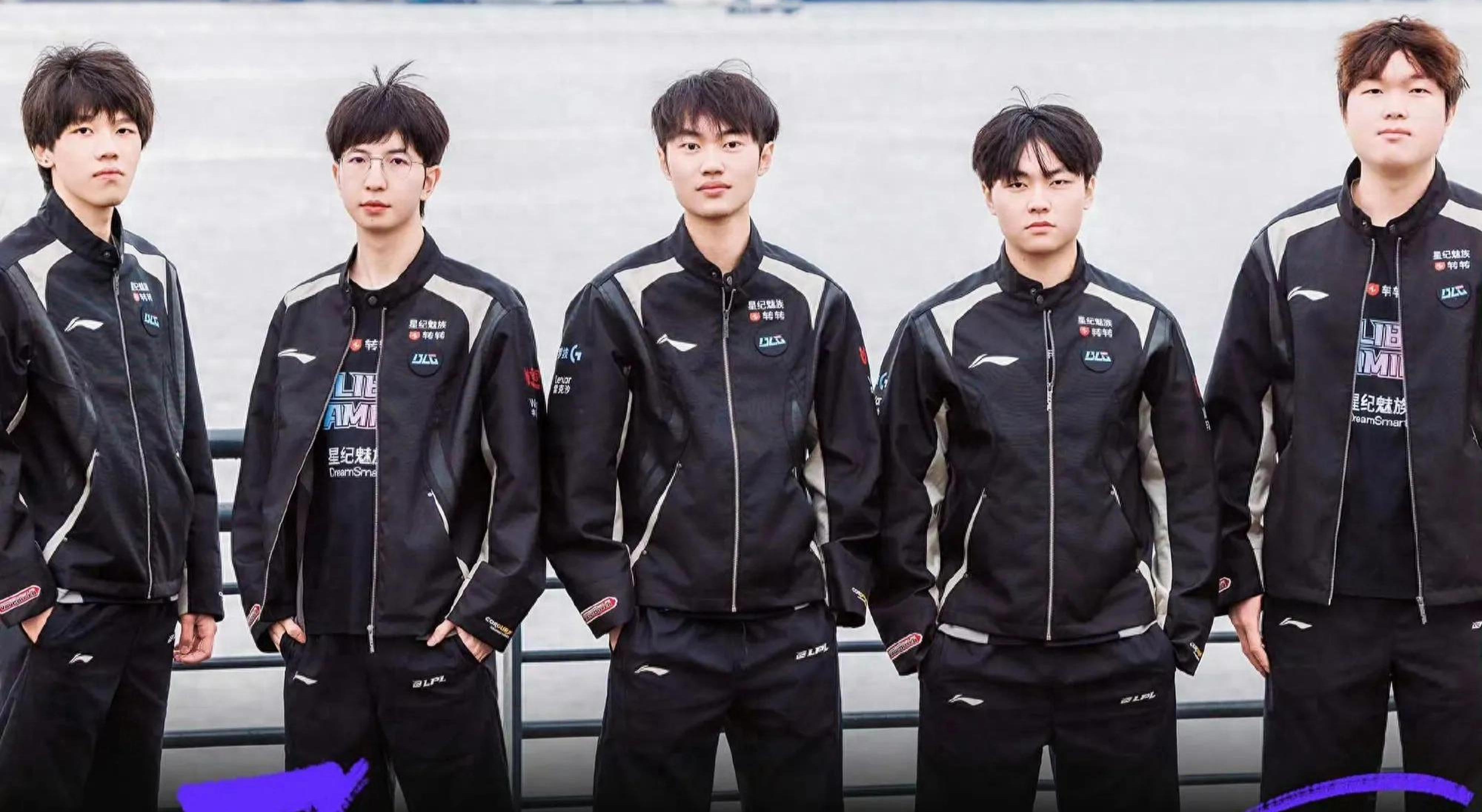 场的巨大商 场的巨大商